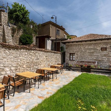 Vila Meri Berat Exterior photo